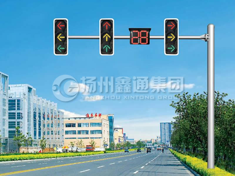 XHDG-012，L型等徑單臂信號燈桿