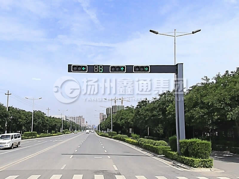 XHDG-020，框架信號(hào)燈桿